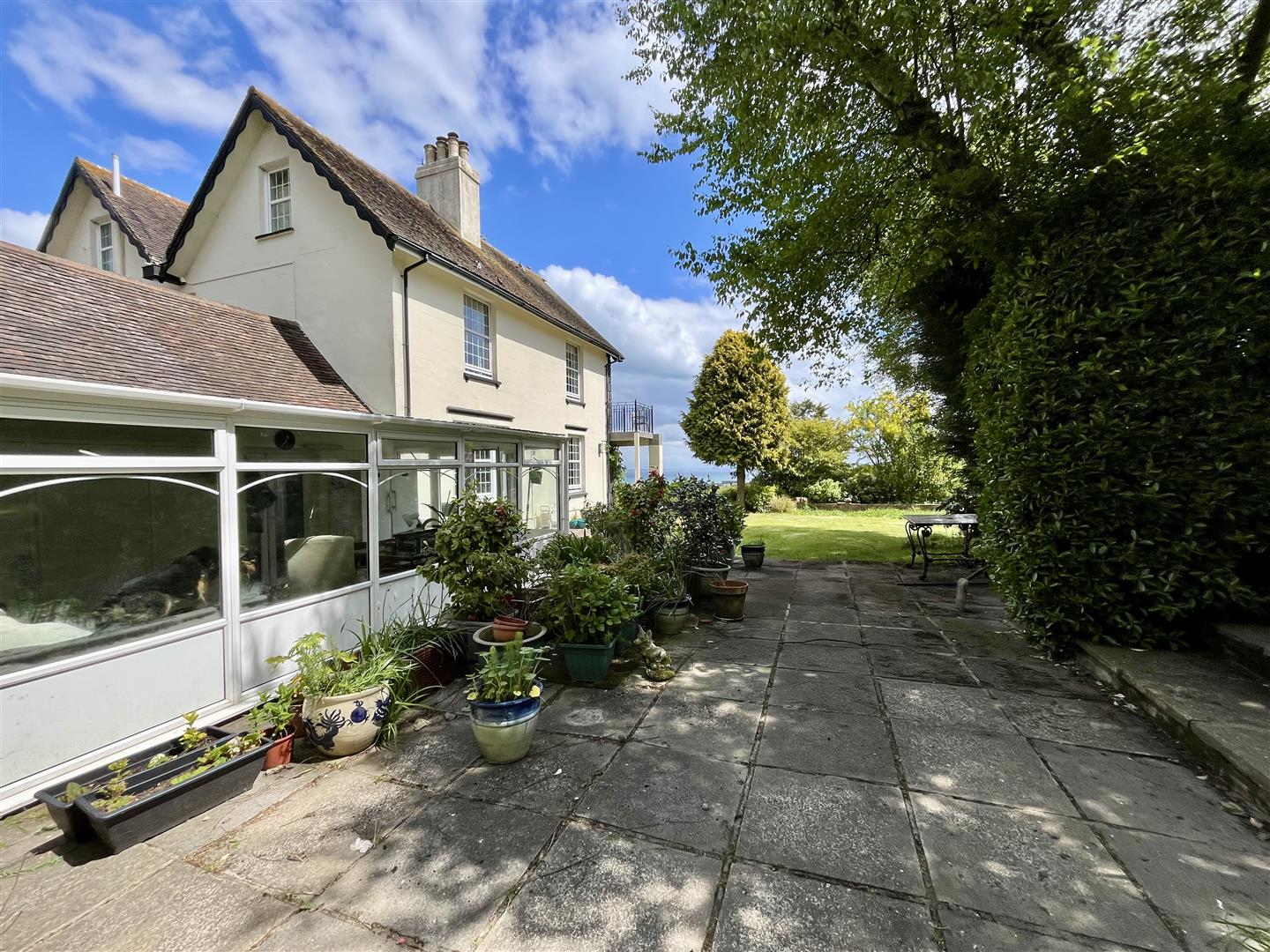 Warren Road, Fairlight
